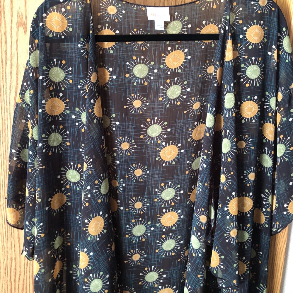 LuLaRoe Monroe Kimono